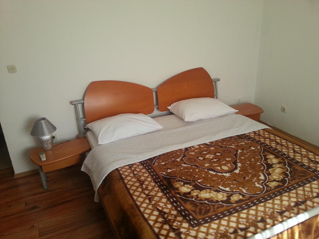 Guest House Robi Međugorje Kamer foto