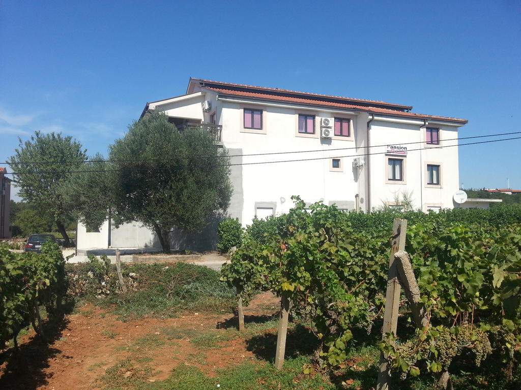 Guest House Robi Međugorje Buitenkant foto
